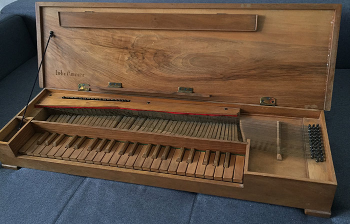 Zweifach gebundenes Clavichord Gebr. Ammer o.Nr.