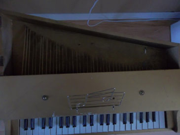 Toypiano Schoenhut goldene Serie